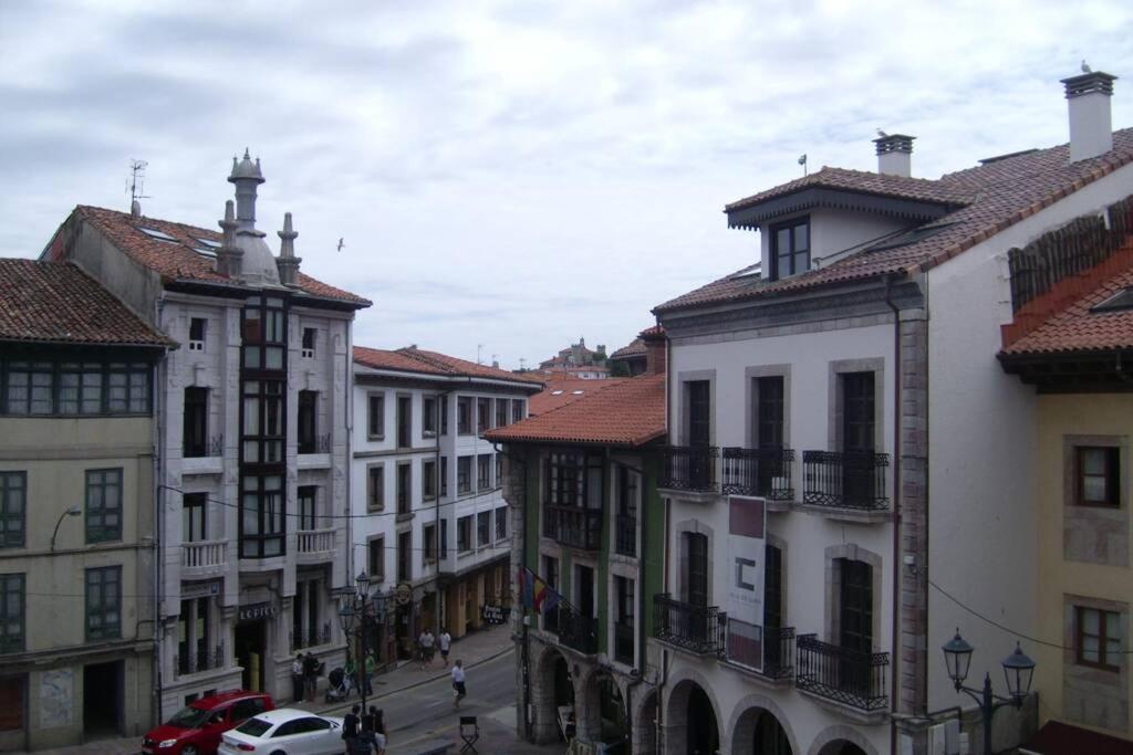 Apartamentosarturo Llanes Laplaza Atico Centrico Exterior foto
