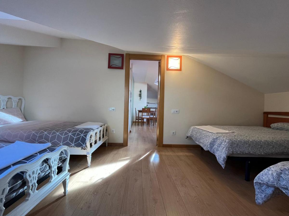 Apartamentosarturo Llanes Laplaza Atico Centrico Exterior foto
