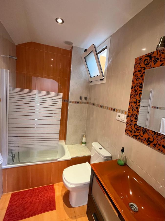 Apartamentosarturo Llanes Laplaza Atico Centrico Exterior foto