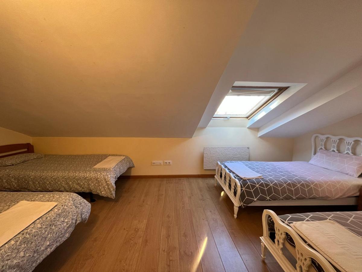Apartamentosarturo Llanes Laplaza Atico Centrico Exterior foto